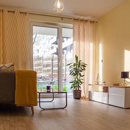 Przytulny Apartament Z Ogrodkiem Krakow Luaran gambar