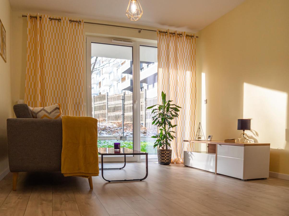 Przytulny Apartament Z Ogrodkiem Krakow Luaran gambar